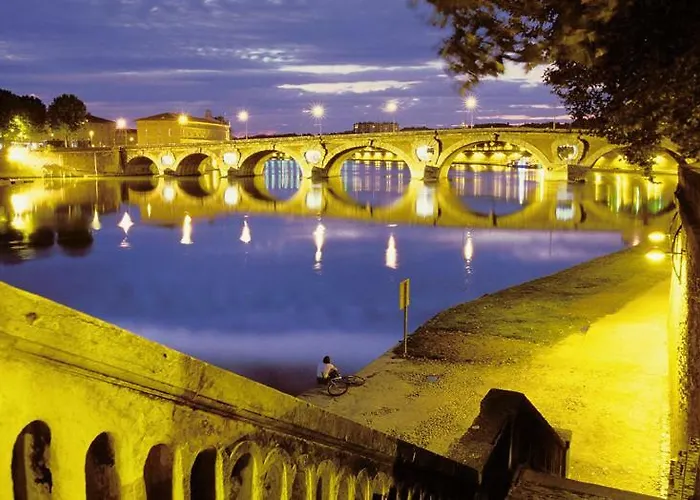 Nocleg ze śniadaniem D'hotes Auberg'inn 3*