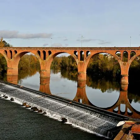 D'hotes Auberg'inn 3*